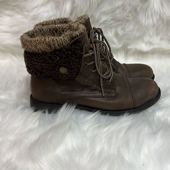 Duena Bootie cliffs by white mountain A5 - Picture 5 of 8